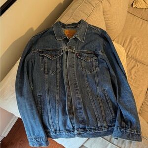 Levi's Men's Classic Blue Denim Jacket